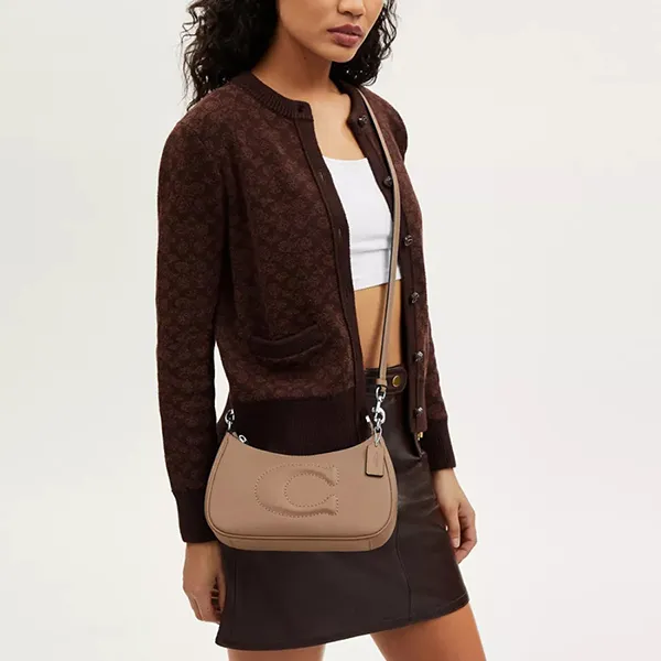 Túi Đeo Vai Nữ Coach Teri Shoulder Bag CR099 Màu Nude