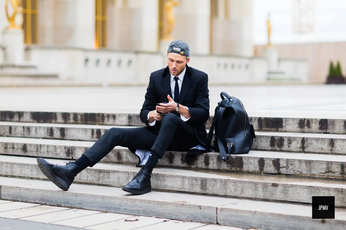 Bộ Suit Thom Browne có phần cầu kỳ và khác biệt