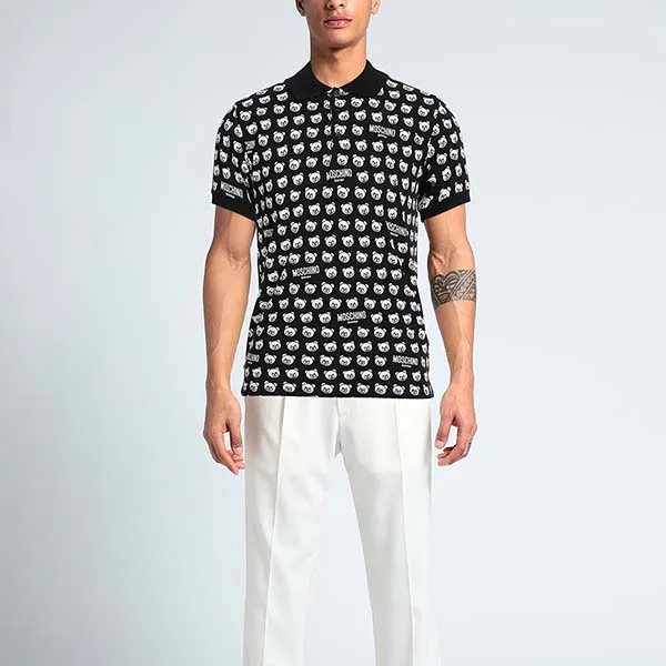 Áo Polo Nam Moschino Black With All Over Bear Logo Printed V3A1602 9420 1555 Màu Đen Trắng