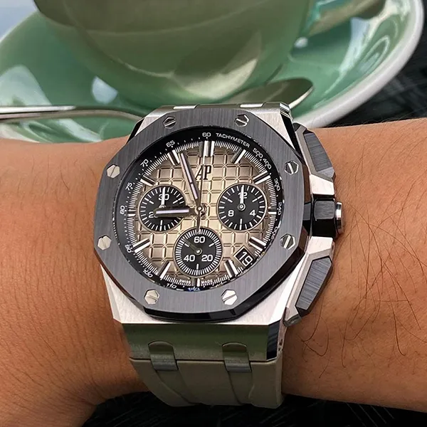Đồng Hồ Nam Audemars Piguet Offshore Smoke Dial 43mm Màu Xám Khói