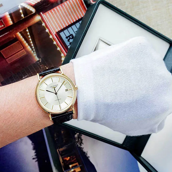 Đồng Hồ Nam Longines L4.921.2.42.2 Màu Vàng Đen