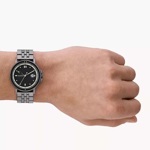 Đồng Hồ Nam Skagen Signatur Sport Three-Hand Date Charcoal Stainless Steel Bracelet Watch SKW6922 Màu Xám Đen