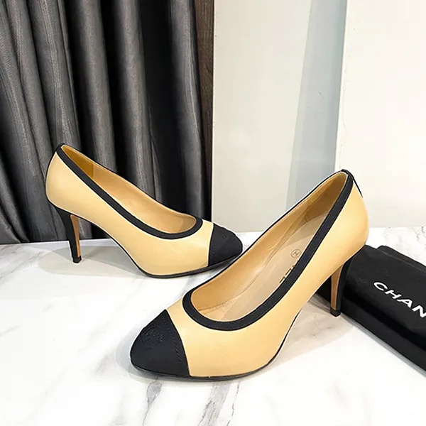 Giày Cao Gót Nữ Chanel Coco Mark Leather Lambskin Heel Pumps Màu Be Đen Size 36.5 - Giày - Vua Hàng Hiệu