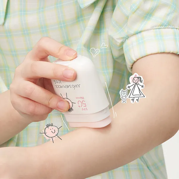 Kem Chống Nắng Trẻ Em Jung Saem Mool Kids Mild Sun Stick SPF50+/PA++++ 17g