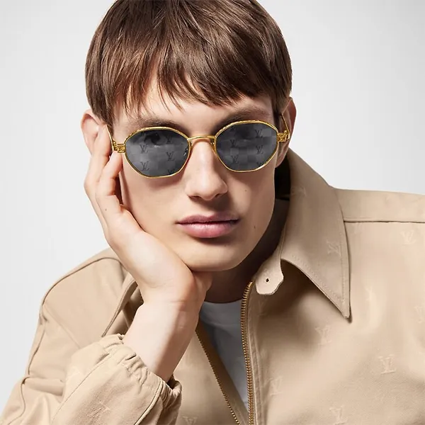 Kính Mát Louis Vuitton LV Pure Round Sunglasses Z2192U Màu Đen Vàng