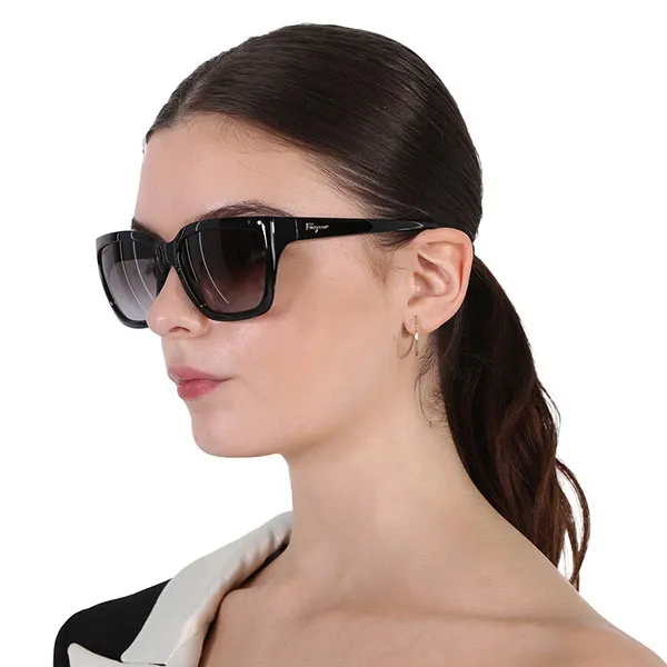 Kính Mát Nữ Salvatore Ferragamo Grey Rectangular Ladies Sunglasses SF1018S 001 59 Màu Đen - Kính mắt - Vua Hàng Hiệu
