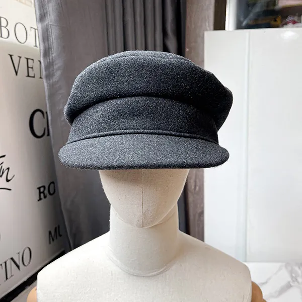Mũ Nữ Hermès Newsboy Cap Màu Đen Size 57