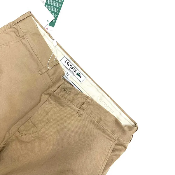 Quần Short Nam Lacoste Men's Slim Fit Stretch Cotton Bermuda Shorts FH2647-00-02S Màu Beige Size 38/30