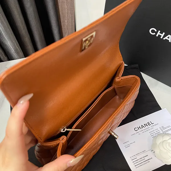 Túi Đeo Chéo Nữ Chanel Toffee Quilted Caviar Coco Top Handle Flap Bag Gold Hardware Màu Nâu
