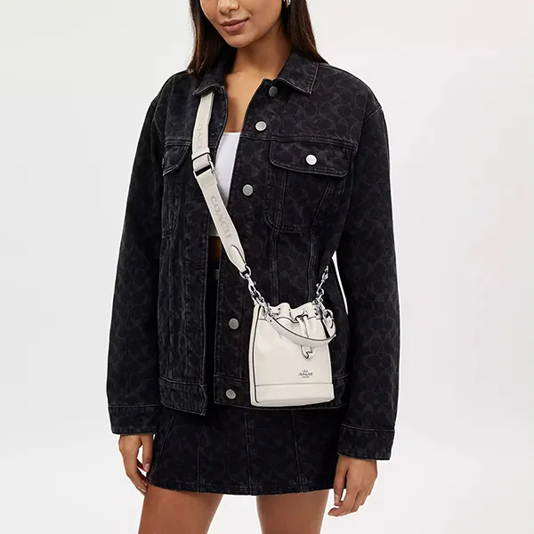 Túi Đeo Chéo Nữ Coach Mini Bucket Bag In Signature CR144 Màu Trắng
