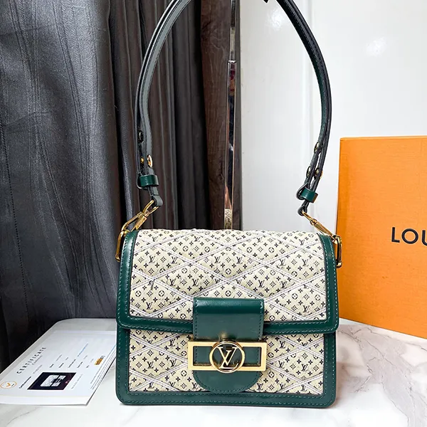 Túi Đeo Chéo Nữ Louis Vuitton LV Green & Neutral Malletage Monogram Denim Mini Dauphine Màu Trắng Xanh