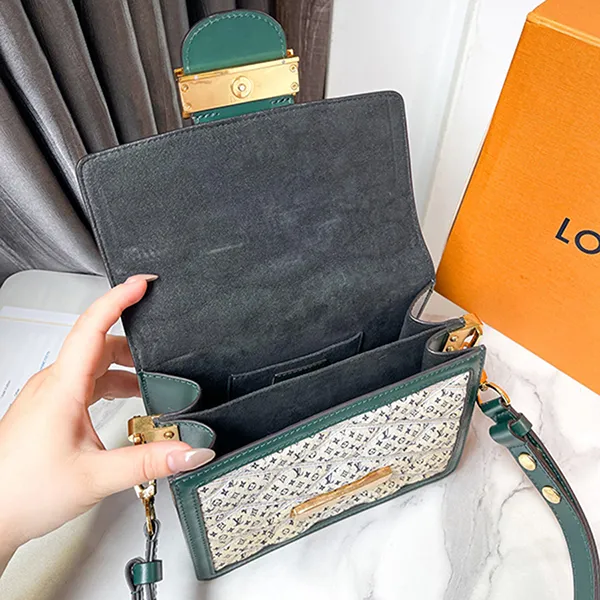 Túi Đeo Chéo Nữ Louis Vuitton LV Green & Neutral Malletage Monogram Denim Mini Dauphine Màu Trắng Xanh