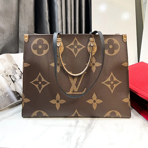 Túi Xách Nữ Louis Vuitton LV On The Go Monogram Canvas Màu Nâu Đen