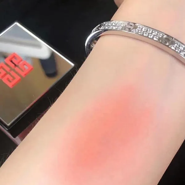 Bảng Phấn Má Hồng Givenchy Prisme Libre Blush Tone 03 Voile Corail