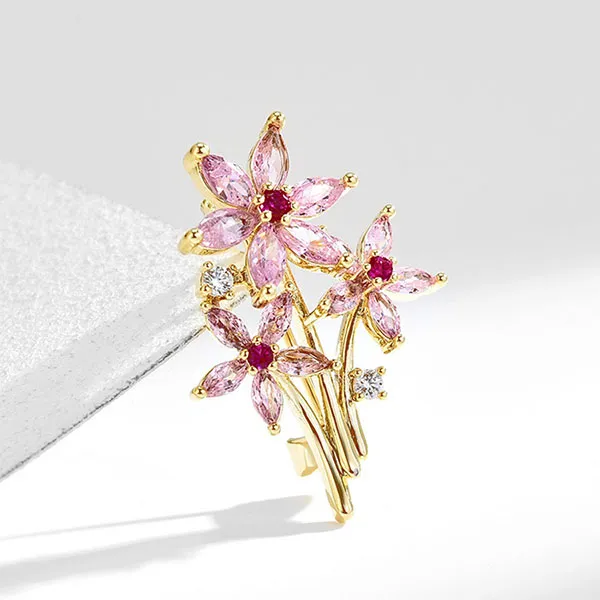 Cài Áo Nữ Kya Jewel Adorable Sakura BR761 Màu Vàng - Hồng - Phụ kiện - Vua Hàng Hiệu
