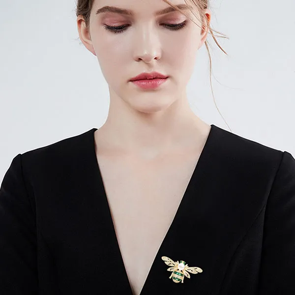 Cài Áo Nữ Kya Jewel Delicate Green Bee BR757 Màu Vàng Xanh Green