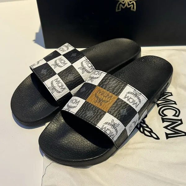 Dép MCM Check Logo Slide Sandals Màu Đen Trắng Size 36