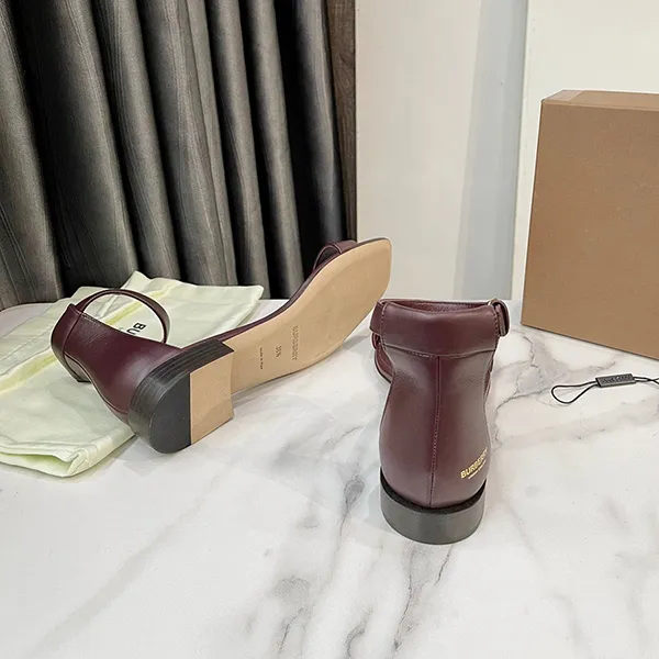 Dép Sandal Nữ Burberry Burgundy Leather Square Toe Ankle Strap Flat With Fixed Vamp Strap Màu Đỏ Đô Size 36.5