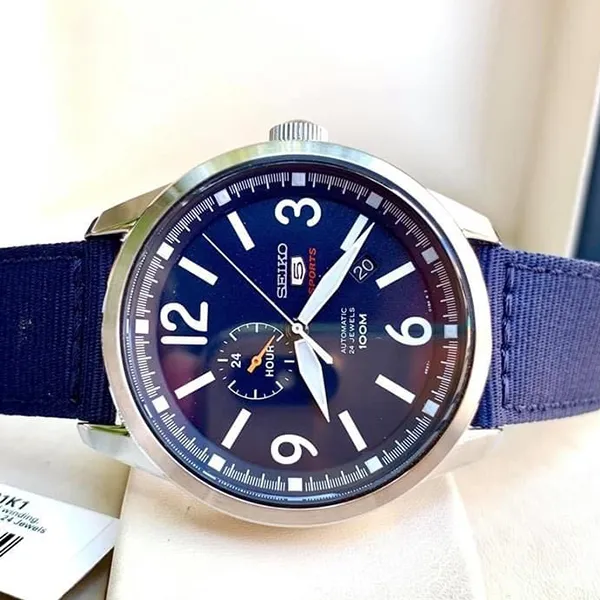 Đồng Hồ Nam Seiko 5 Sport SSA301K1 Màu Bạc Xanh Navy