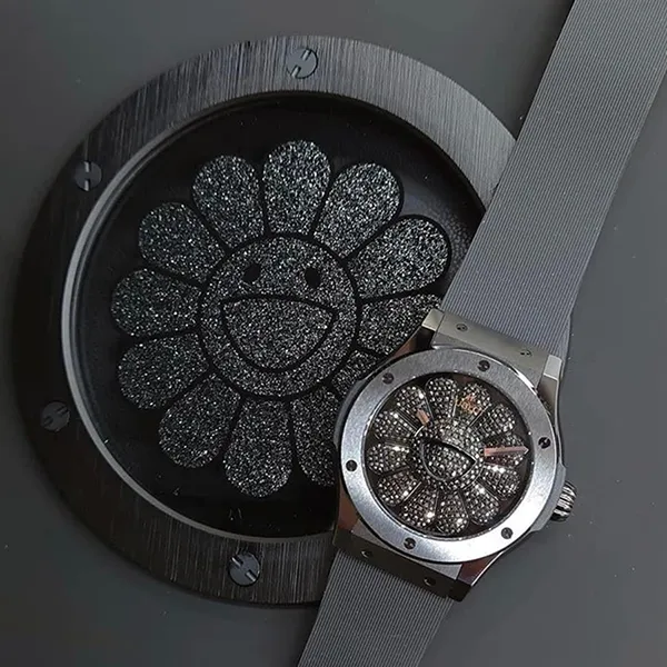 Đồng Hồ Nam Hublot Classic Fusion Takashi Murakami Limited 507.CX.9000.RX.TAK21 Màu Đen - Đồng hồ - Vua Hàng Hiệu