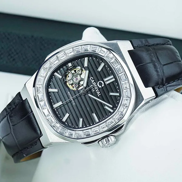 Đồng Hồ Nam I&W Carnival Automatic Handwinding 8128G-VT-DD-D Màu Đen Bạc