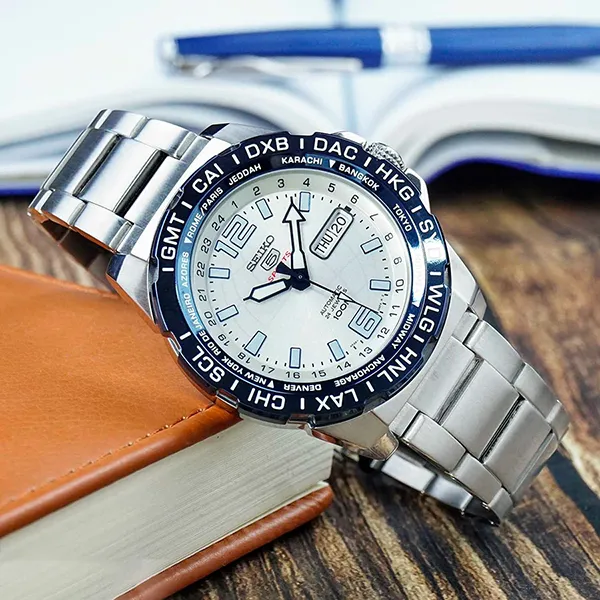 Đồng Hồ Nam Seiko 5 Sport SRP687K1 Màu Bạc Xanh