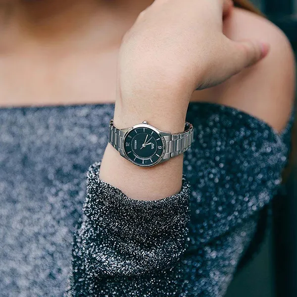 Đồng Hồ Nữ Citizen Black Dial Ladies Watch ER0201-81E Màu Bạc Đen