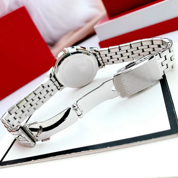 Đồng Hồ Nữ Citizen Quartz Women Watch ED8180-52X Màu Bạc Hồng