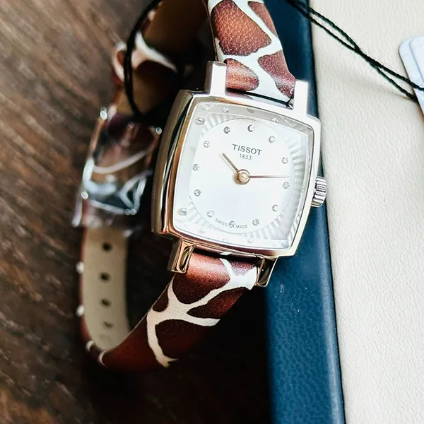 Đồng Hồ Nữ Tissot Lovely Giraffe Quartz Diamond Silver Dial T058.109.17.036.00 Màu Nâu Bạc - Đồng hồ - Vua Hàng Hiệu