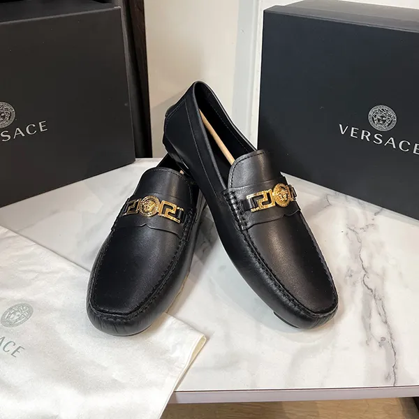 Giày Lười Nam Versace Leather With Gold Logo Hardware Black Màu Đen Size 42 - Giày - Vua Hàng Hiệu