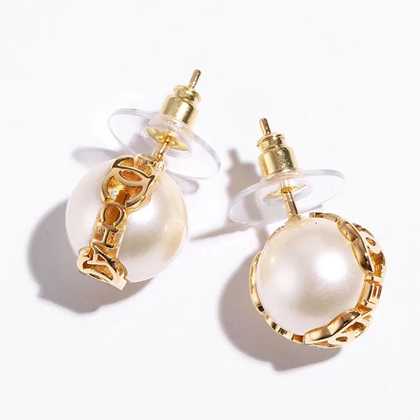 Khuyên Tai Nữ Chanel Logo Pearl Earrings ABB595 B14642 Màu Vàng - Trang sức - Vua Hàng Hiệu