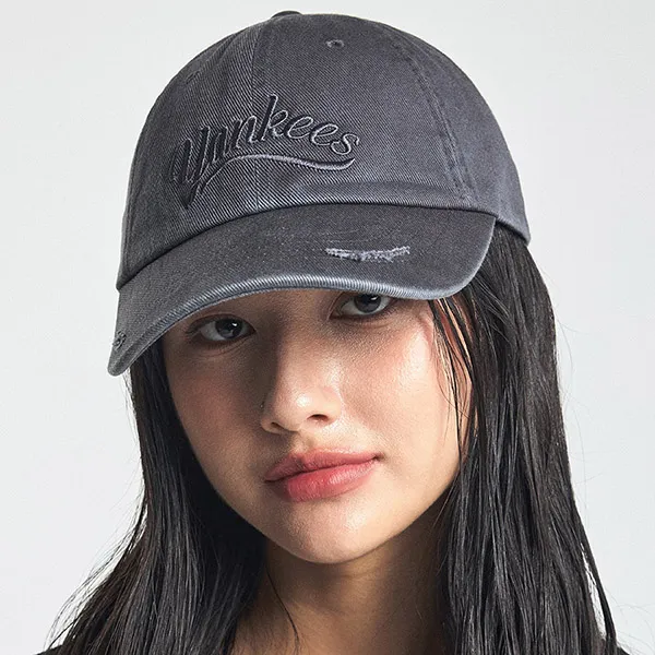 Mũ MLB Vintage Cultive Unstructured Ball Cap New York Yankees 3ACPVL64N-50CGS Màu Xám