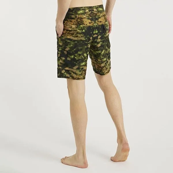 Quần Short Nam Burberry Men's Camouflage Swim Shorts 8042853 Màu Xanh Green Size S