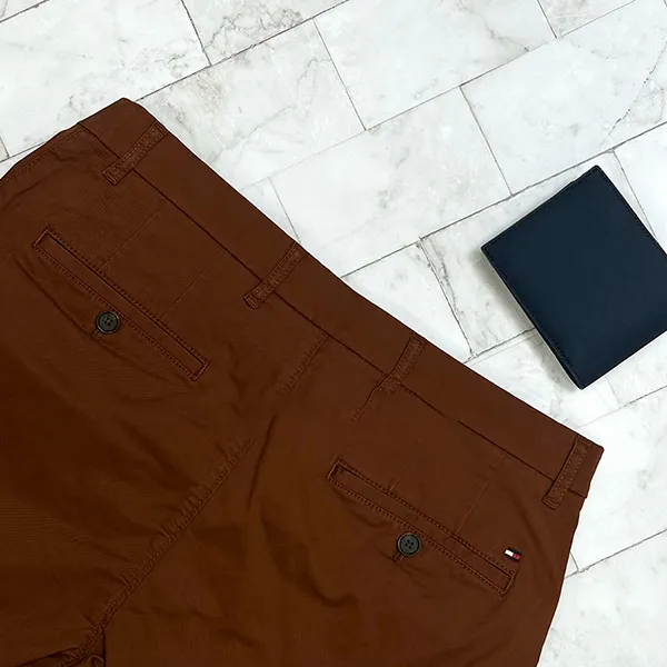 Quần Short Nam Tommy Hilfiger Straight Fit 78J8838 201 Màu Nâu Size 33