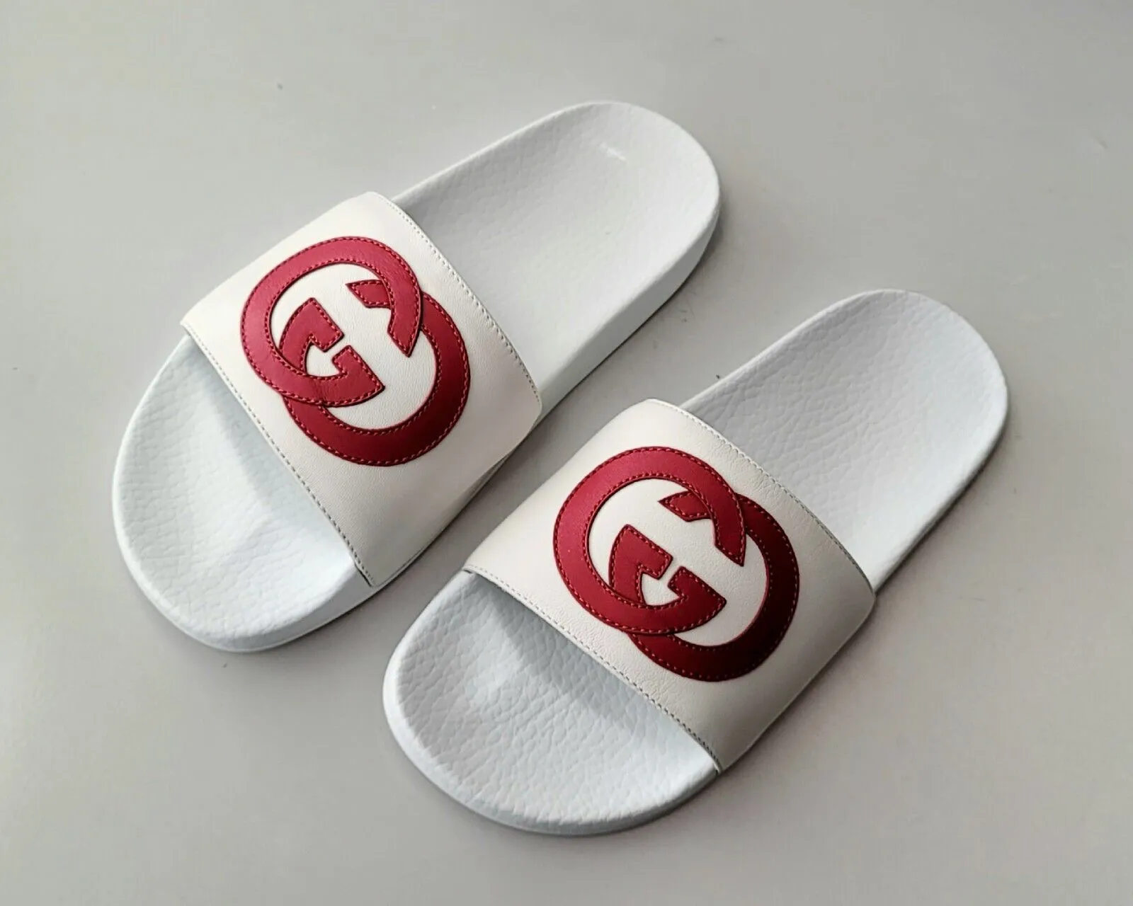 Dép Gucci Pursuit 58 Leather Slide