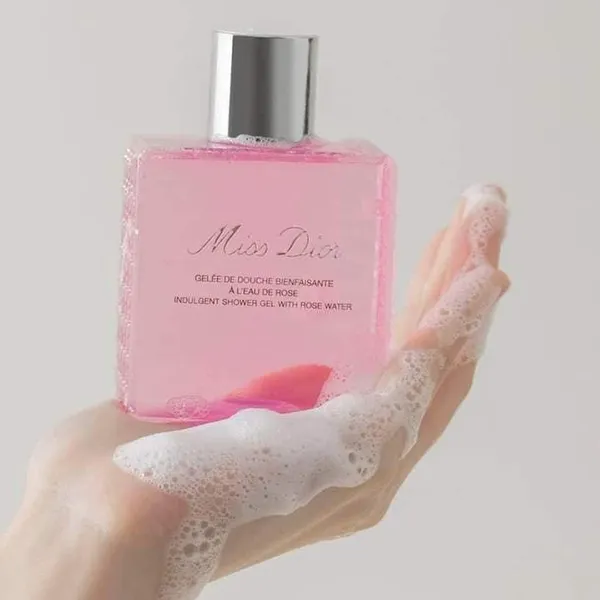 Sữa Tắm Miss Dior Indulgent Shower Gel With Rose Water 175ml