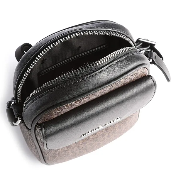 Túi Đeo Chéo Đựng Điện Thoại Nam Michael Kors MK Hudson Logo Smartphone Crossbody Bag 33F1LHDM1B Màu Nâu