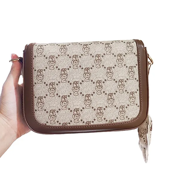 Túi Đeo Chéo Nữ TTWN BEAR TN2883 Màu Xám/Nâu