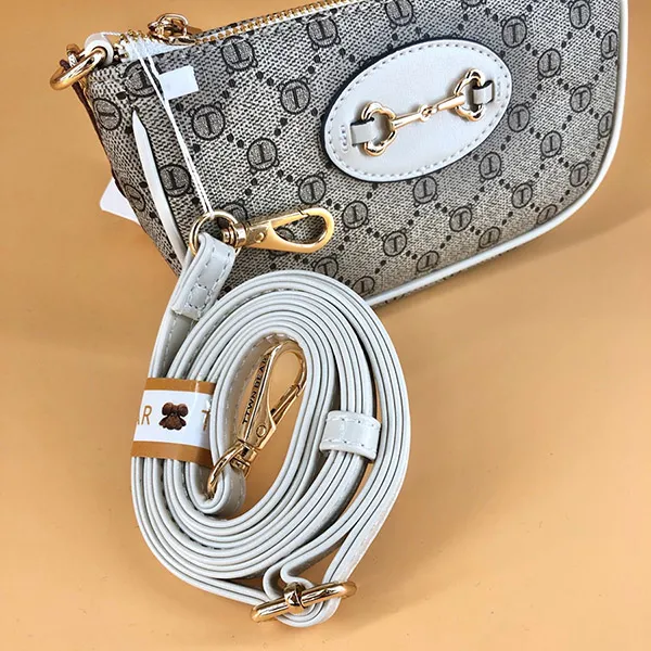 Túi Đeo Chéo Nữ TTWN BEAR TT2131 TT2369 Màu Xám Trắng