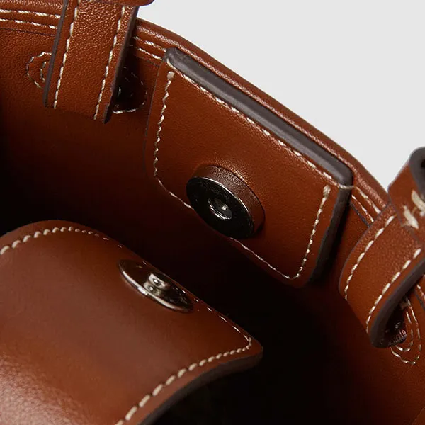 Túi Đeo Chéo Nữ WHOAU Steve Mini Square Crossbag WHBGE3812A Màu Trắng