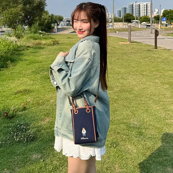 Túi Đeo Chéo Nữ WHOAU Steve Mini Square Crossbag WHBGE3812A Màu Xanh Navy - Túi xách - Vua Hàng Hiệu