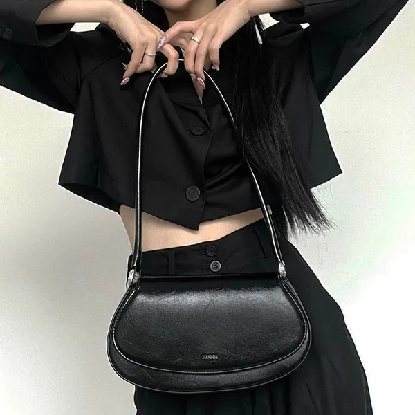 Túi Đeo Vai Nữ Stand Oil Clam Shoulder Bag Màu Đen - Túi xách - Vua Hàng Hiệu