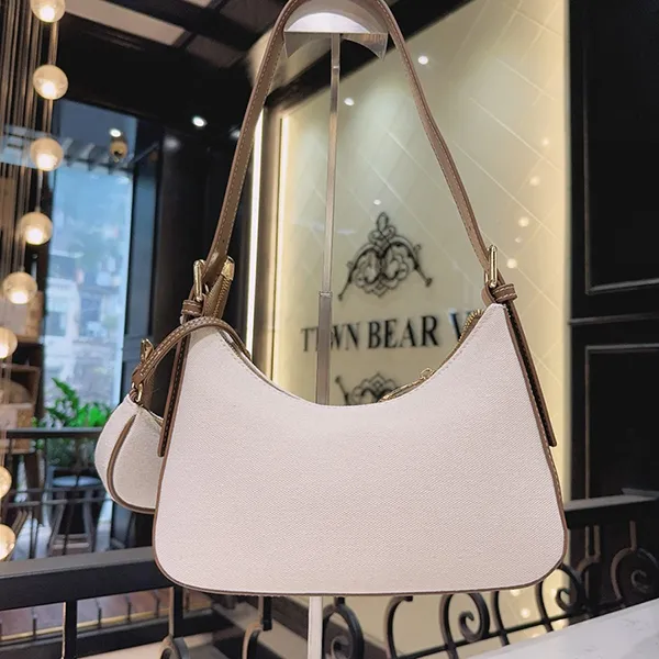 Túi Đeo Vai Nữ TTWN BEAR TN3461 Màu Be Viền Nâu