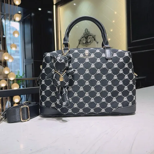 Túi Tote Nữ TTWN BEAR TN3664 14510 Màu Đen Họa Tiết