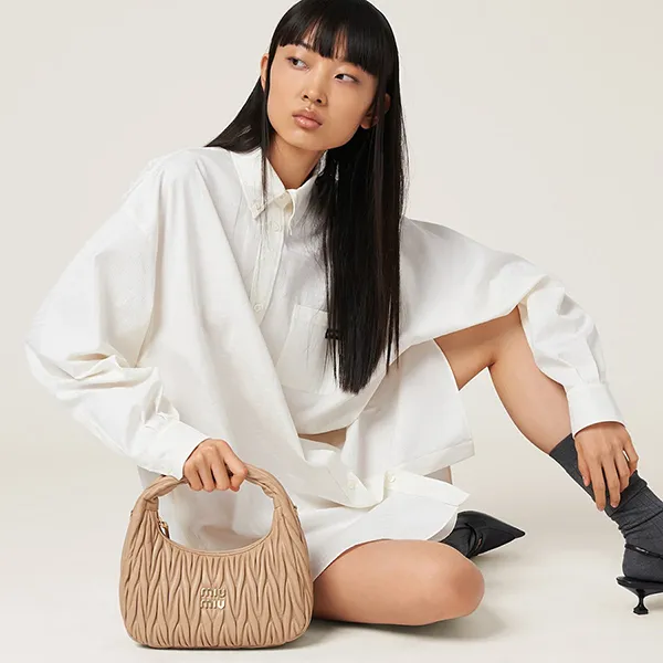 Túi Xách Nữ Miu Miu Wander Matelasse Nappa Leather Hobo Bag Màu Be - Túi xách - Vua Hàng Hiệu