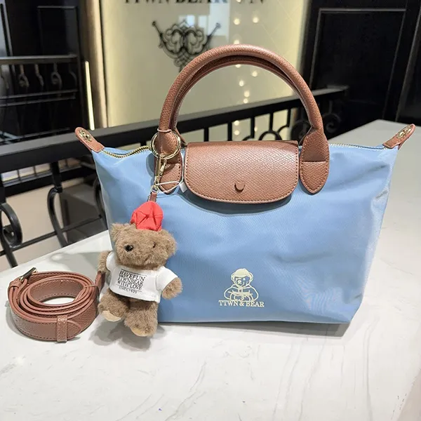 Túi Xách Nữ TTWN BEAR TN3541 40180 Màu Xanh Dương Size M