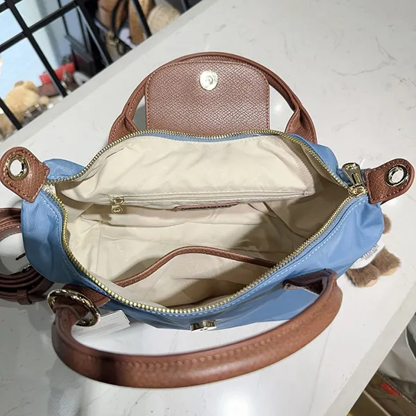 Túi Xách Nữ TTWN BEAR TN3541 40180 Màu Xanh Dương Size M