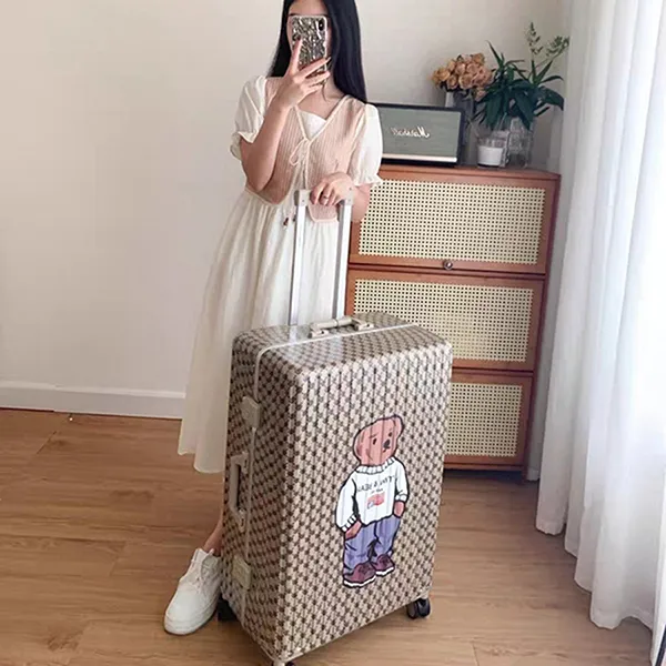 Vali Nữ TTWN BEAR TN7036 14090 Logo Lưới Màu Xám Size 24inch