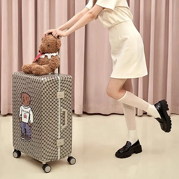 Vali Nữ TTWN BEAR TN7036 14090 Logo Lưới Màu Xám Size 24inch