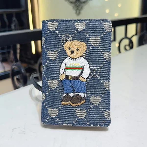 Ví Đựng Thẻ Nữ TTWN BEAR TT2504 Màu Xanh Denim